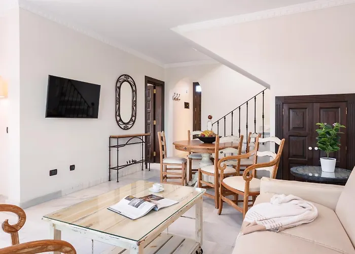 Parque Santiago V Official Aparthotel