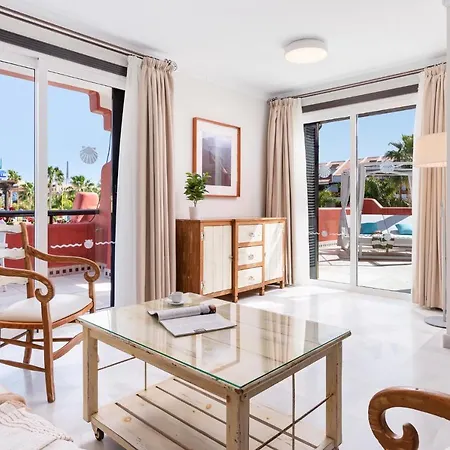 Parque Santiago V Official 아파트호텔